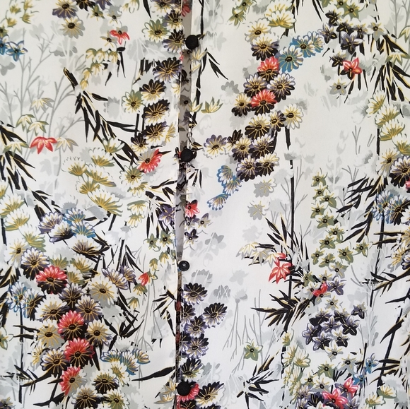 Zara blouse - Picture 2 of 5